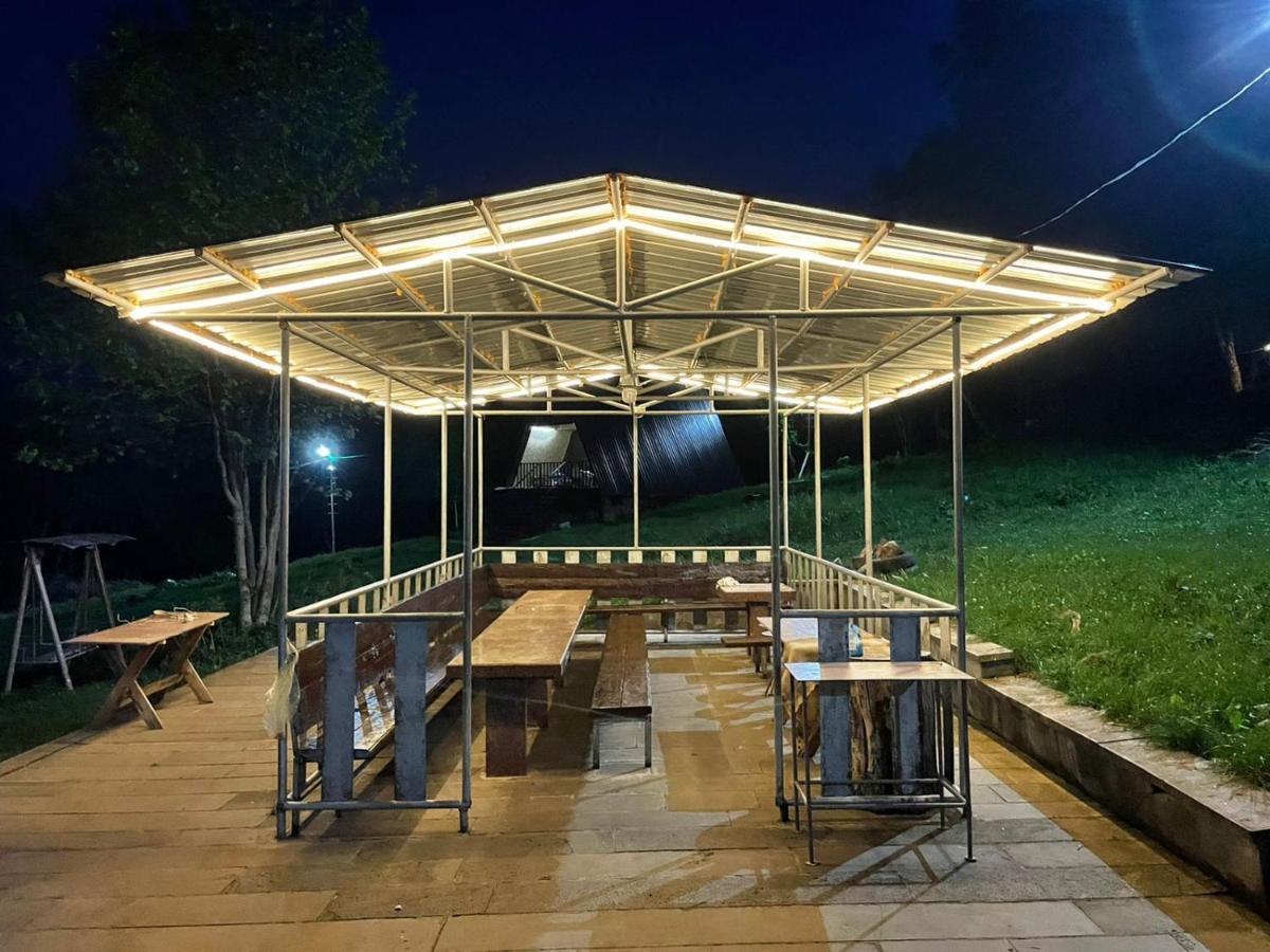 Glamping Wolf Mount Villa Margahovit Oda fotoğraf