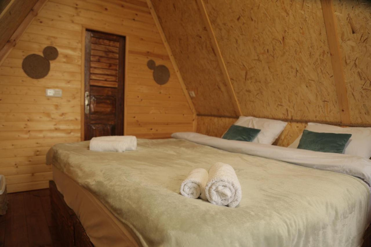 Glamping Wolf Mount Villa Margahovit Dış mekan fotoğraf
